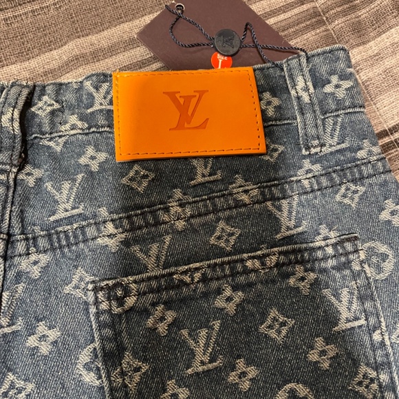 Louis Vuitton Supreme Jeans - Picture 4 of 8